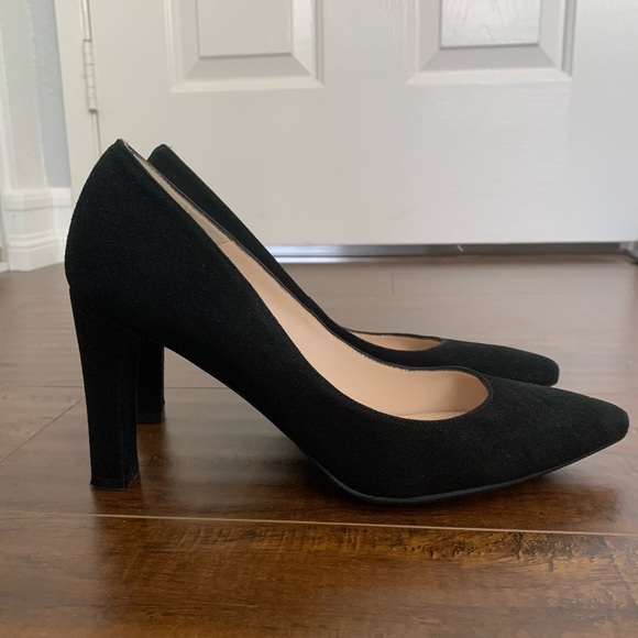 Minnelli black suede heels size 37/ US 6.5 - Picture 1 of 5